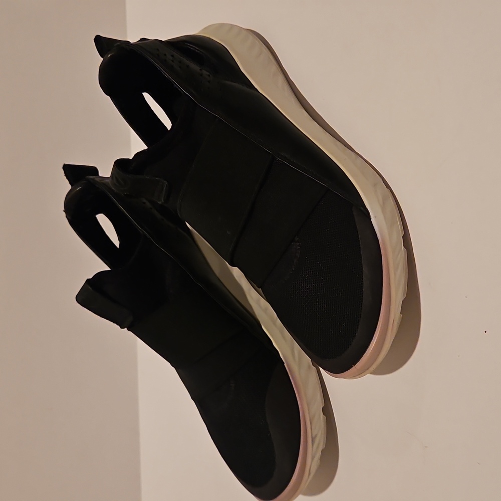 Ecco ST.1 Lite Slip On Size 6 Canvas/ Faux Leather Women